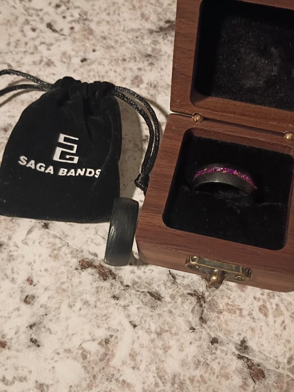 Saga Bands Men's Ring